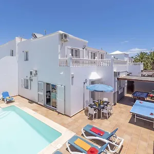 https://villa-susie-by-villa-plus.puertodelcarmen-hotels.org